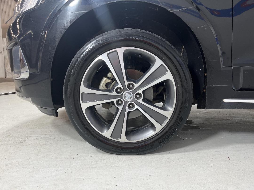 Photo '10' of Holden Captiva 7