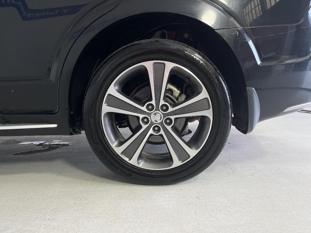 Photo '11' of Holden Captiva 7