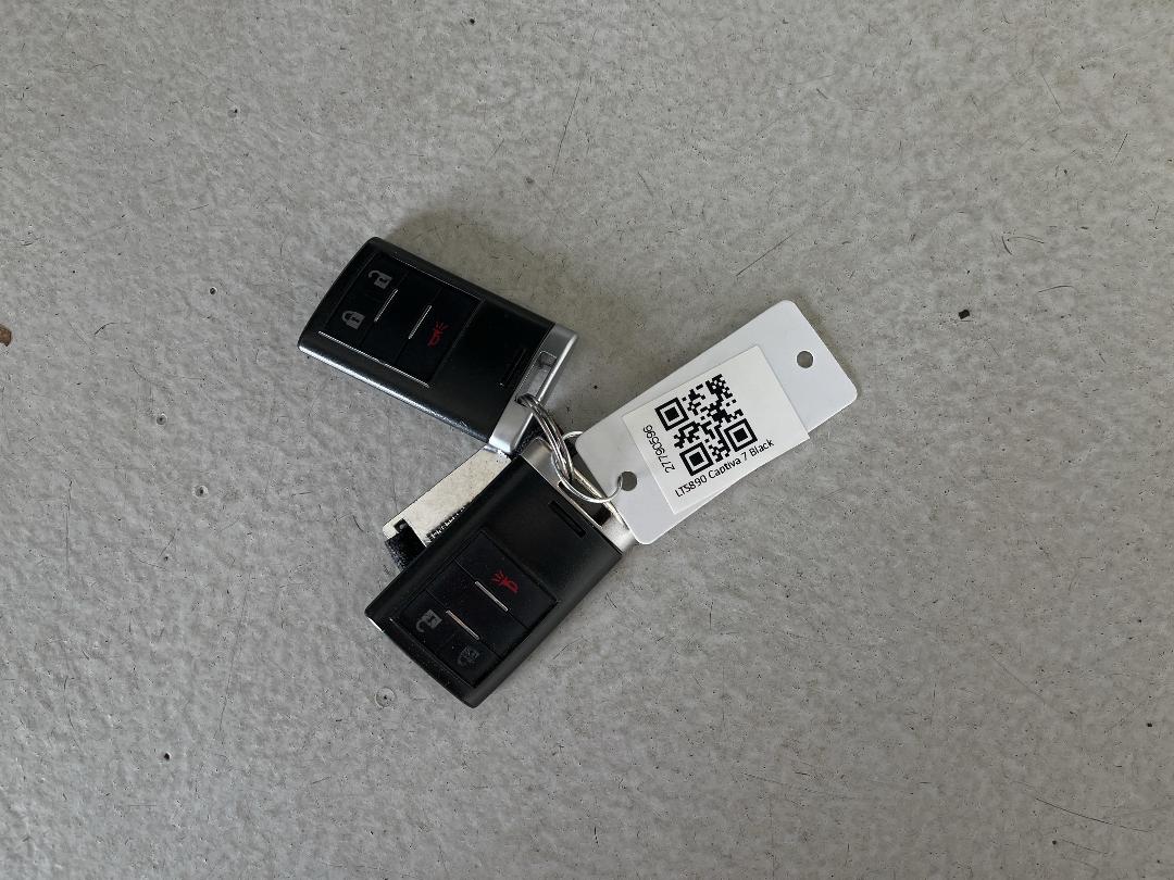 Photo '22' of Holden Captiva 7