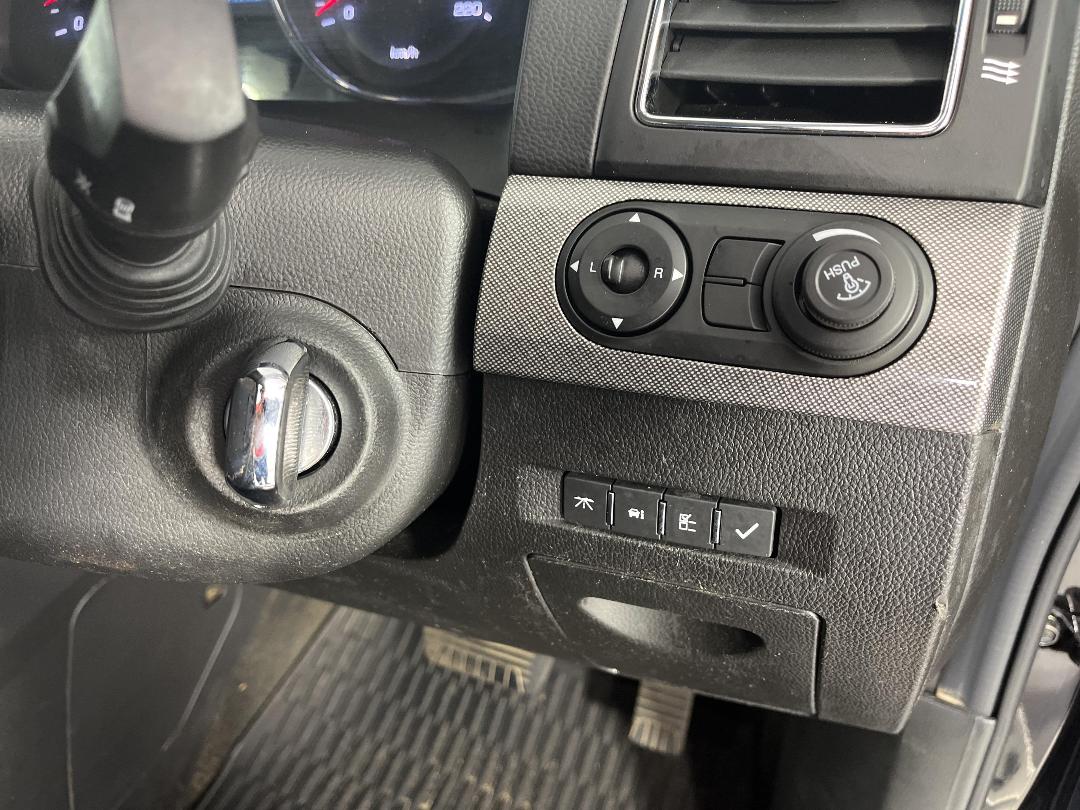 Photo '25' of Holden Captiva 7