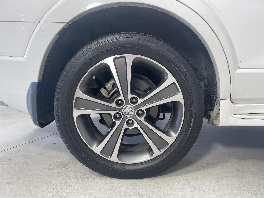 Photo '12' of Holden Captiva 7 Photo '12' of Holden Captiva 7