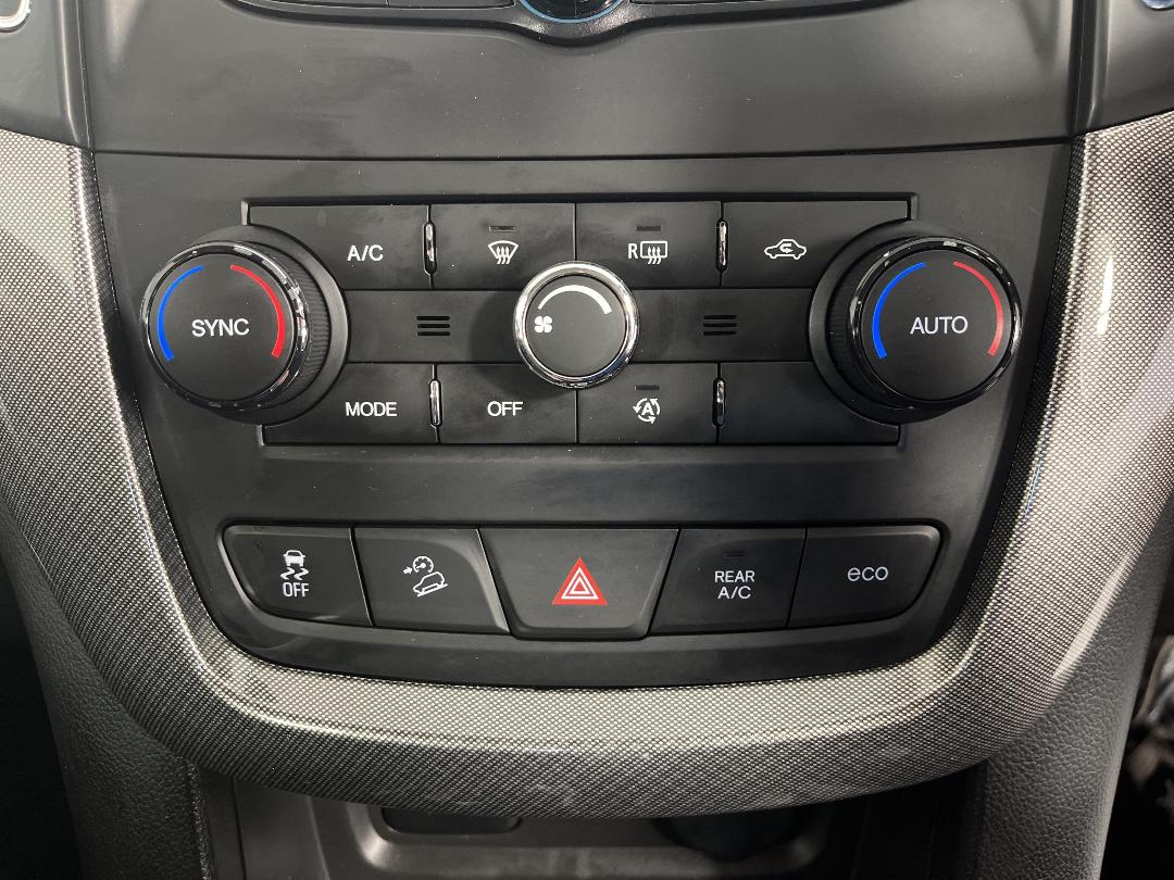 Photo '29' of Holden Captiva 7 Photo '29' of Holden Captiva 7