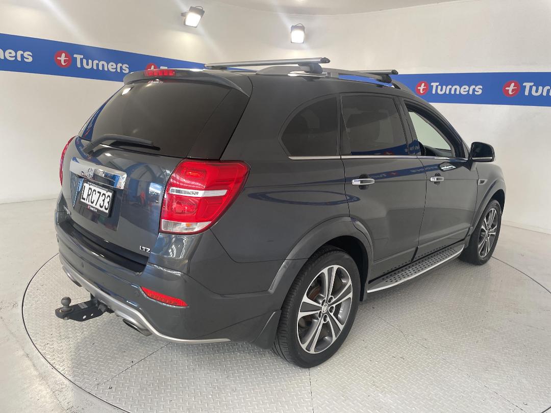 Photo '7' of Holden Captiva 7 Photo '7' of Holden Captiva 7