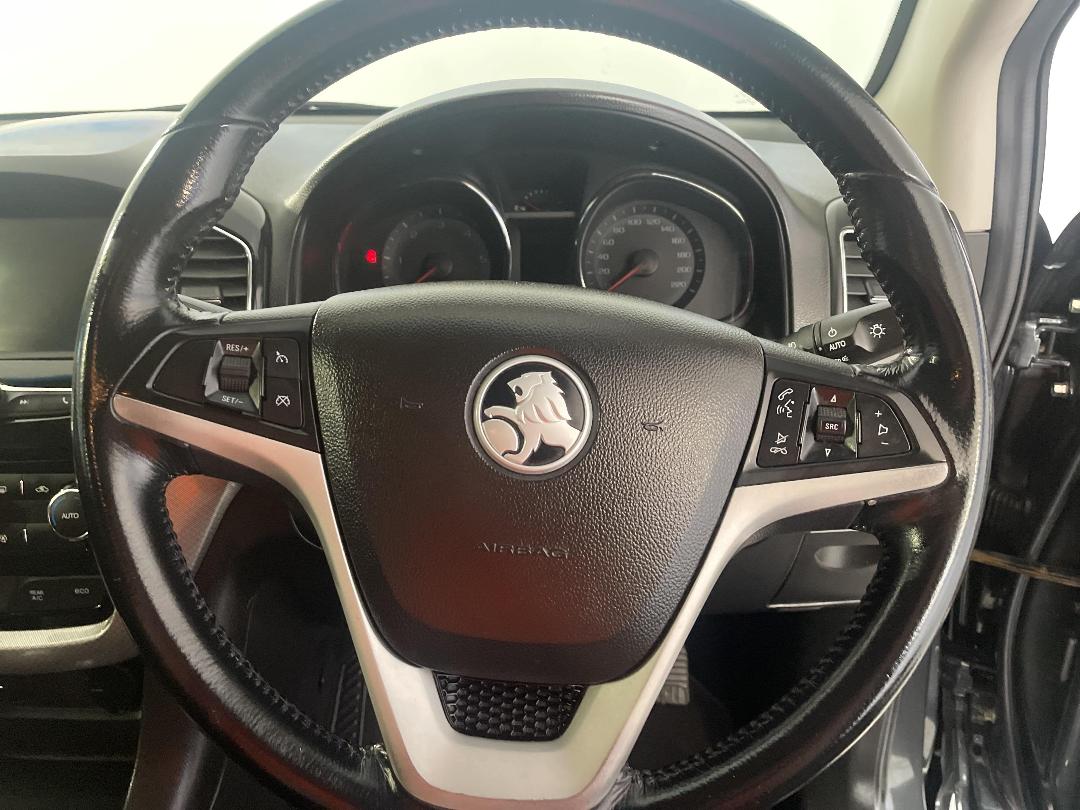 Photo '28' of Holden Captiva 7 Photo '28' of Holden Captiva 7