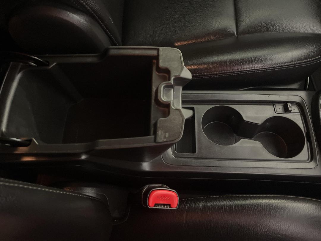 Photo '33' of Holden Captiva 7 Photo '33' of Holden Captiva 7