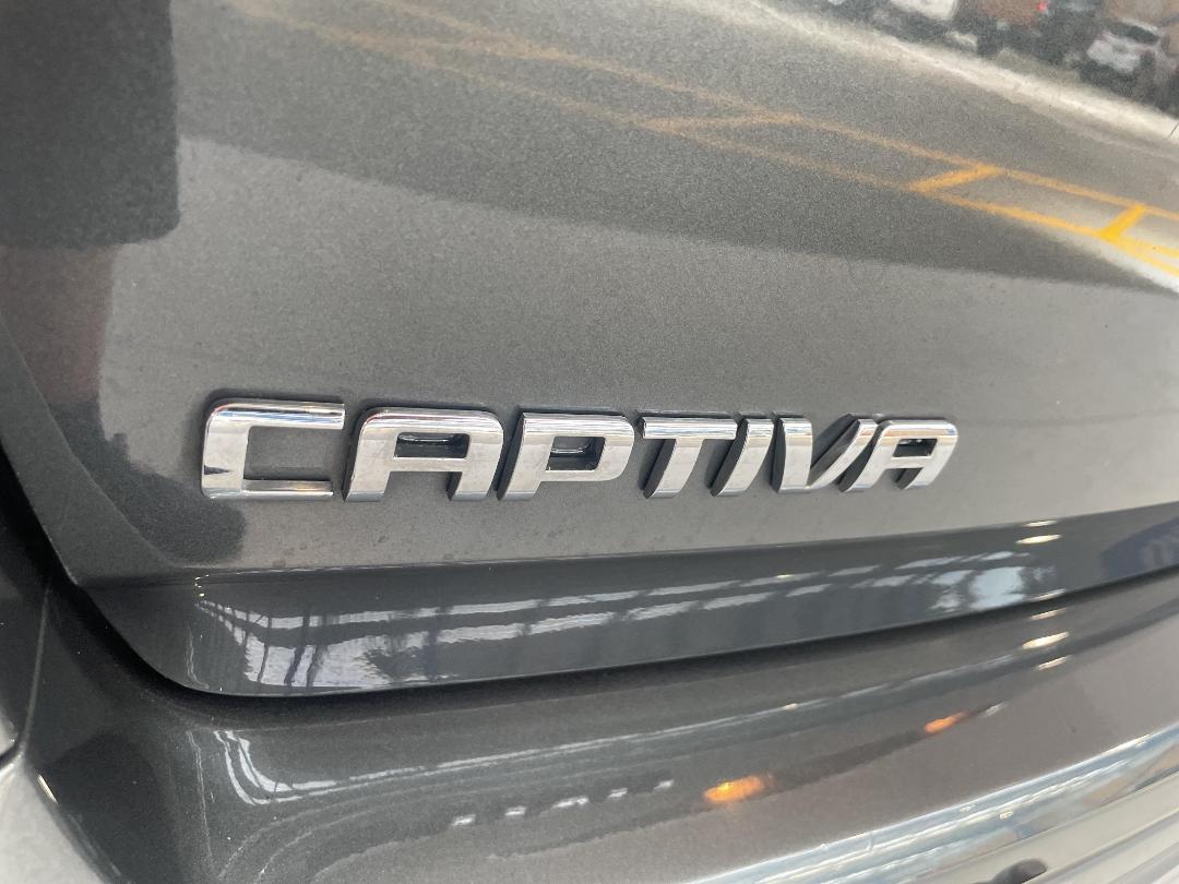 Photo '36' of Holden Captiva 7 Photo '36' of Holden Captiva 7