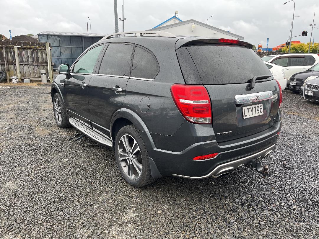 Photo '4' of Holden Captiva 7 LTZ