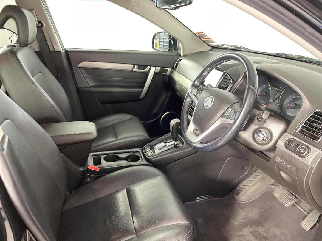 Photo '16' of Holden Captiva 7