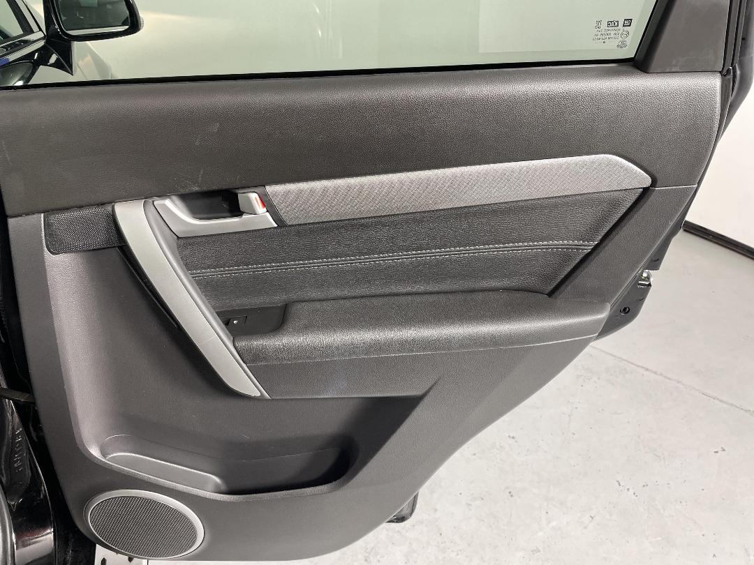 Photo '19' of Holden Captiva 7