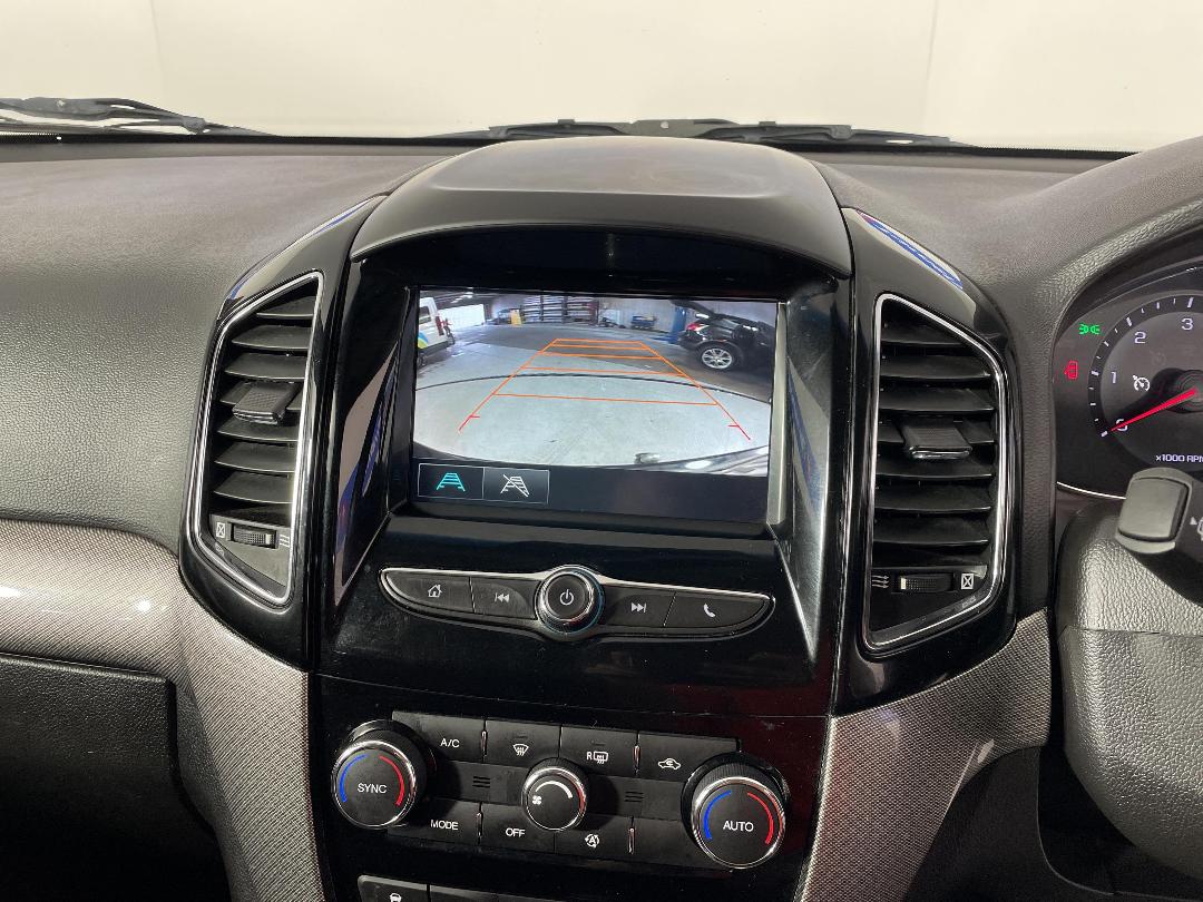 Photo '32' of Holden Captiva 7