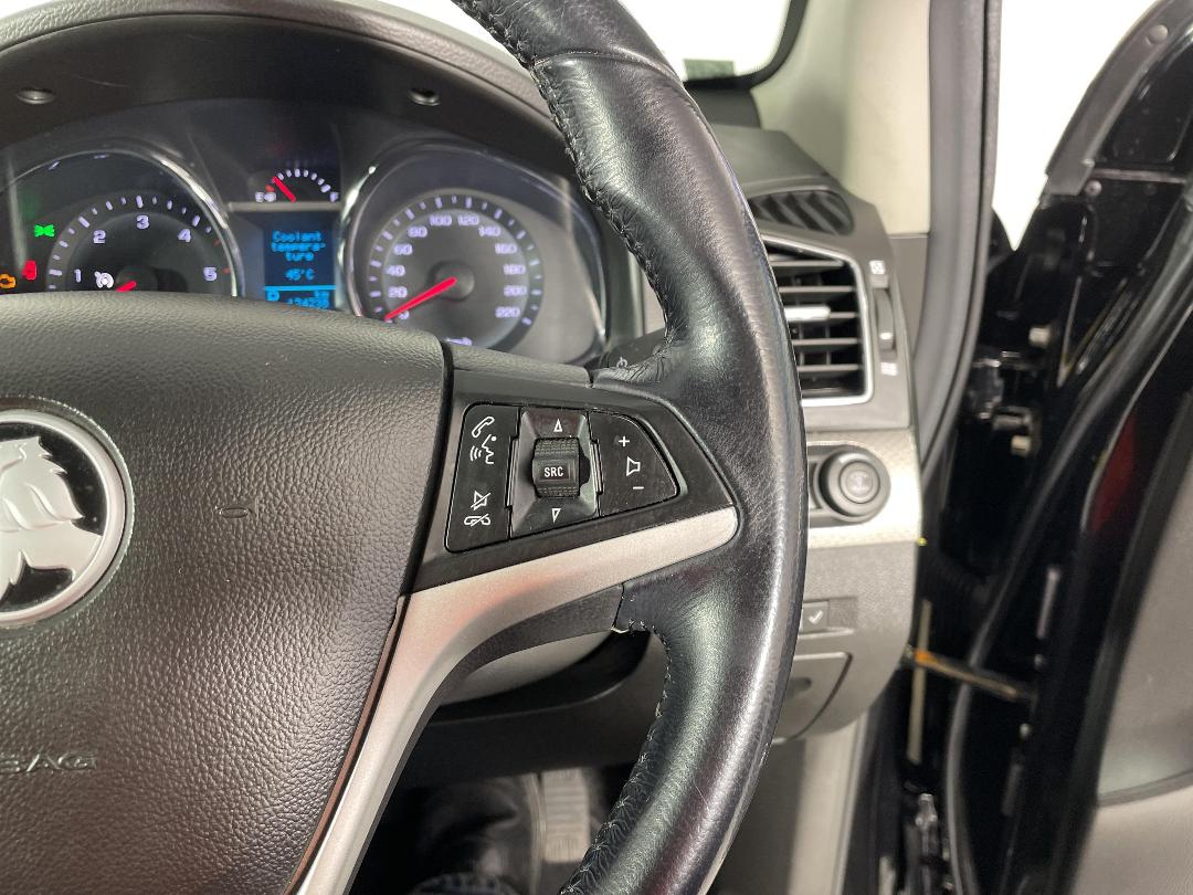 Photo '30' of Holden Captiva 7