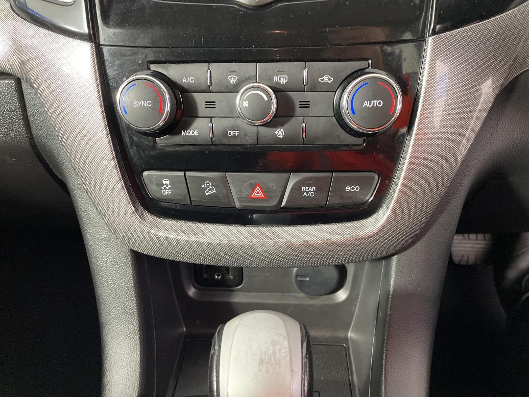 Photo '34' of Holden Captiva 7