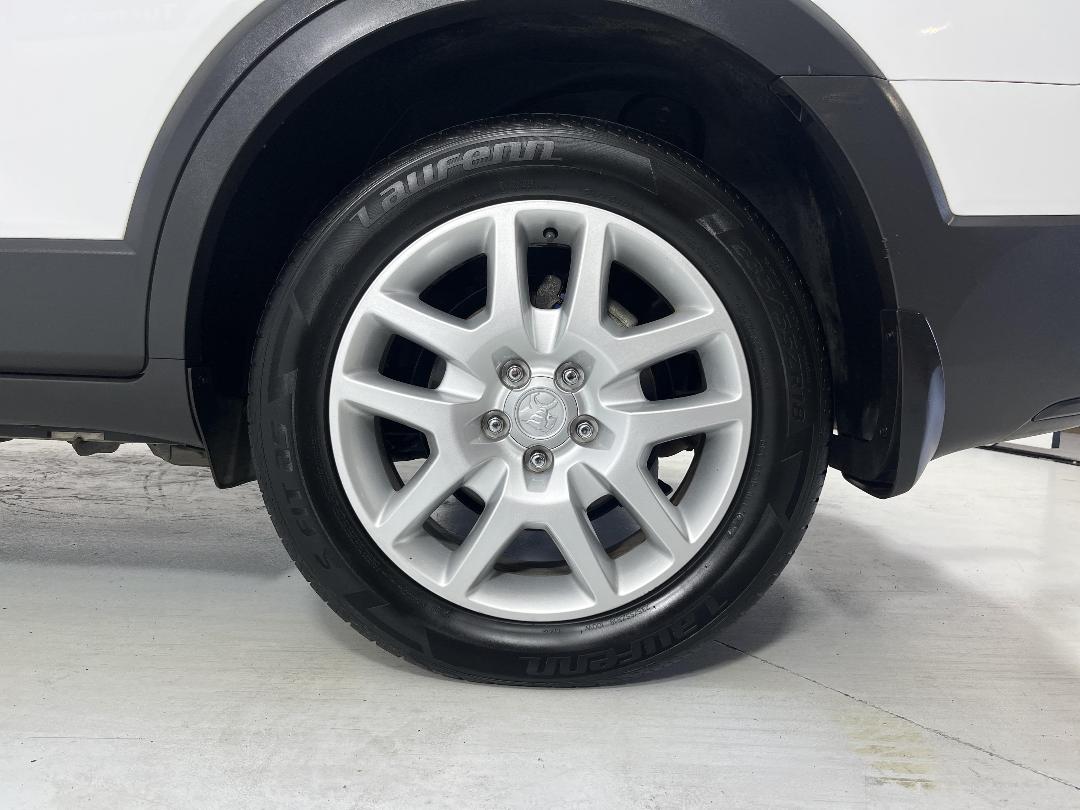 Photo '11' of Holden Captiva 7