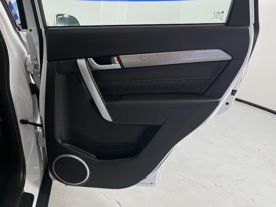 Photo '19' of Holden Captiva 7