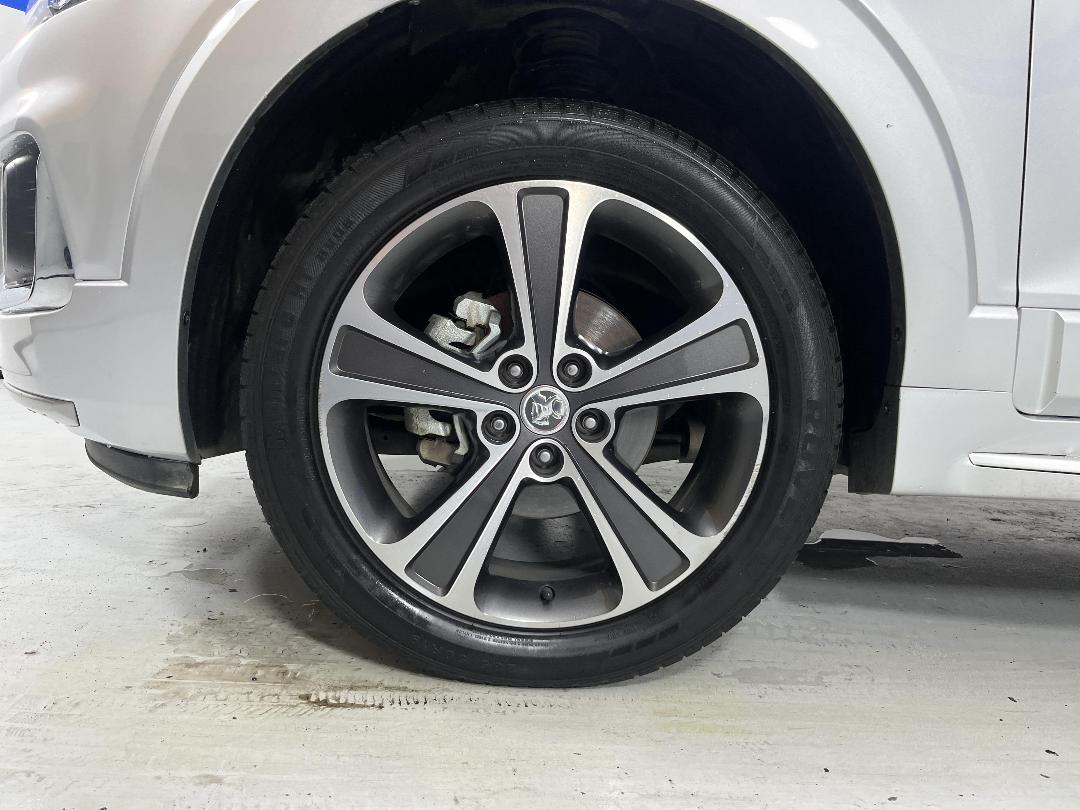 Photo '10' of Holden Captiva 7 Photo '10' of Holden Captiva 7