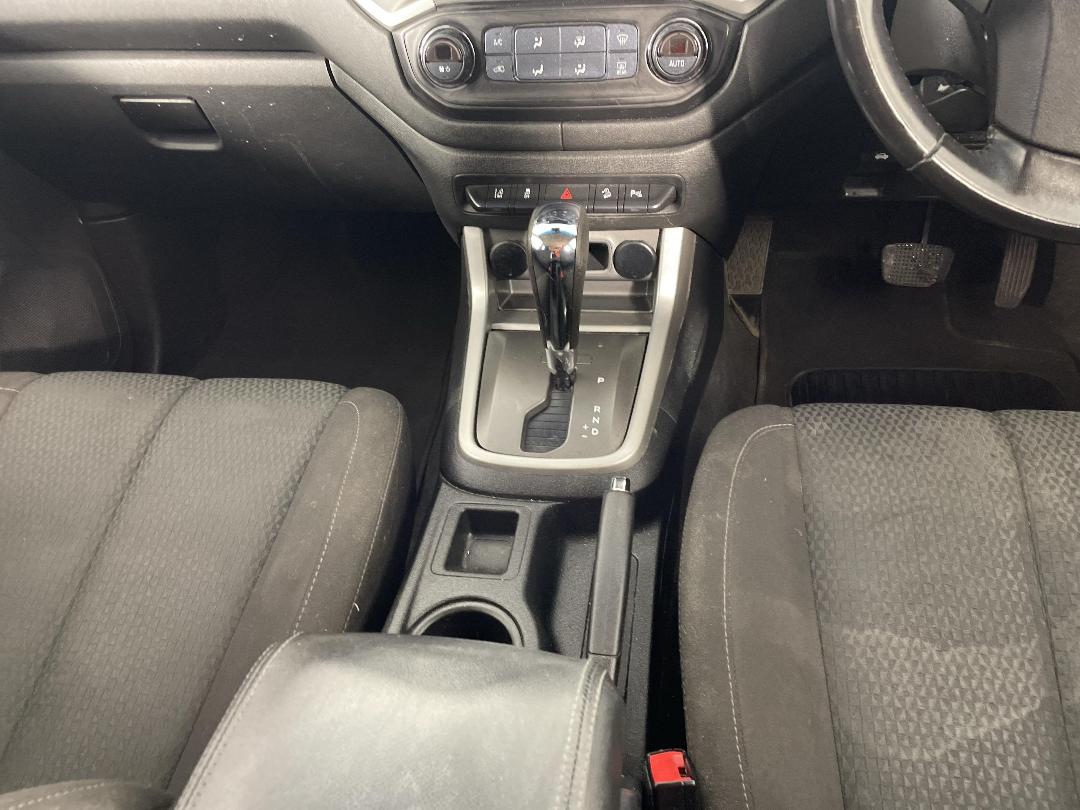 Photo '18' of Holden Colorado