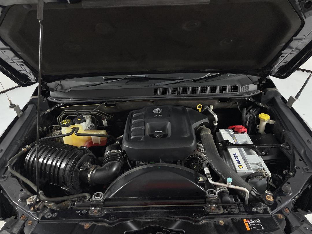 Photo '13' of Holden Colorado