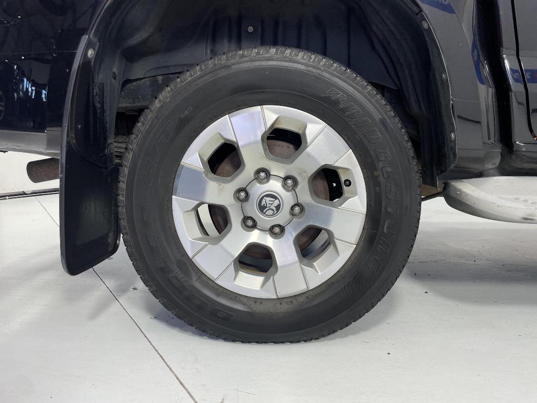 Photo '12' of Holden Colorado