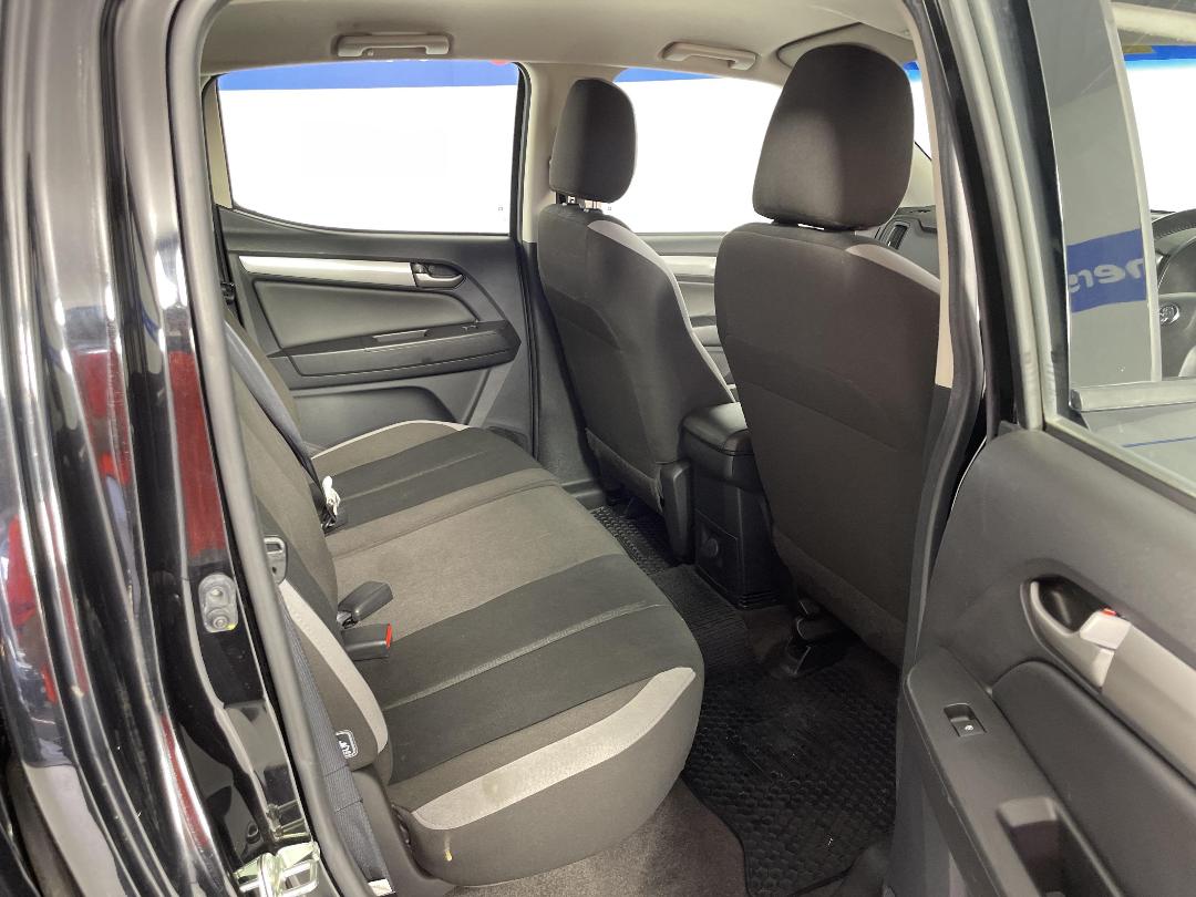 Photo '20' of Holden Colorado