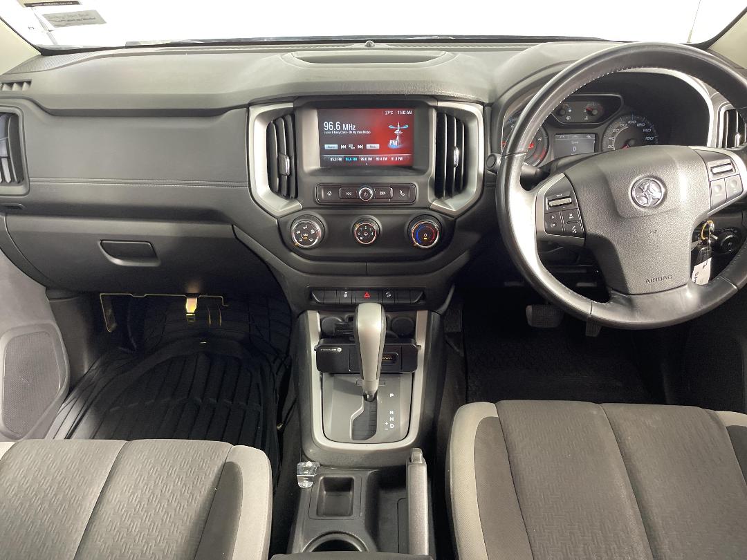 Photo '18' of Holden Colorado