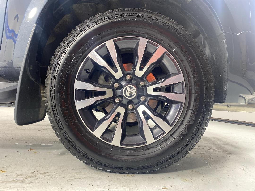 Photo '9' of Holden Colorado