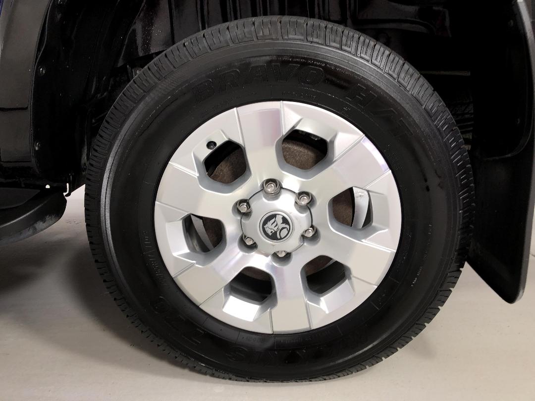 Photo '11' of Holden Colorado