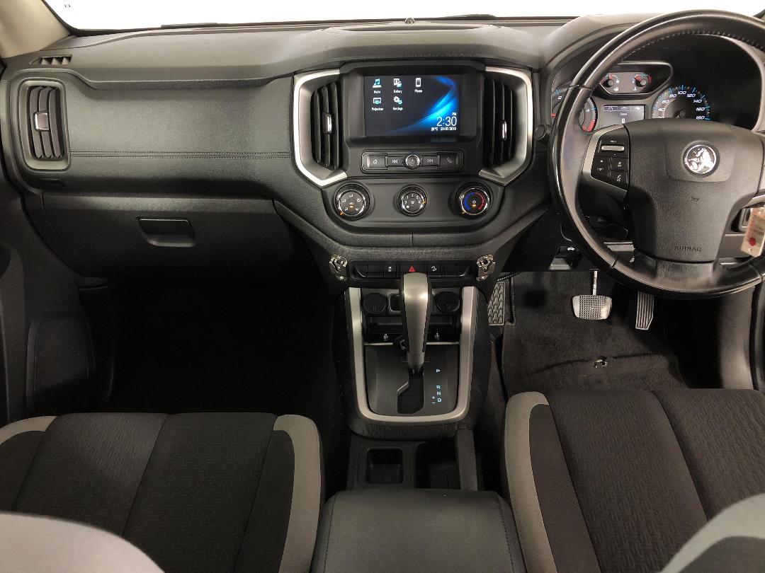 Photo '17' of Holden Colorado