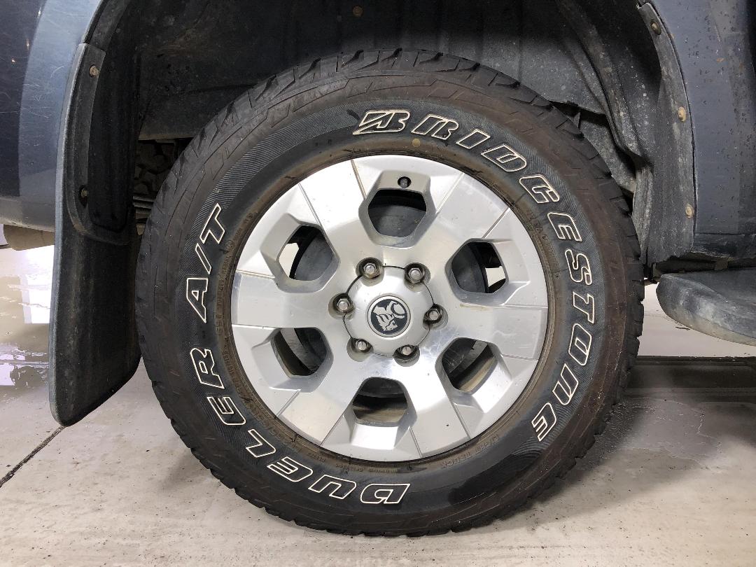 Photo '12' of Holden Colorado