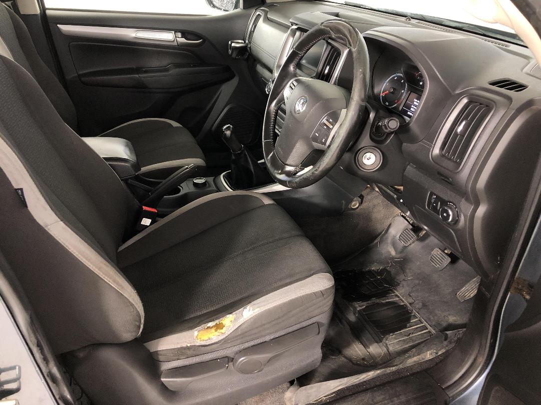 Photo '16' of Holden Colorado