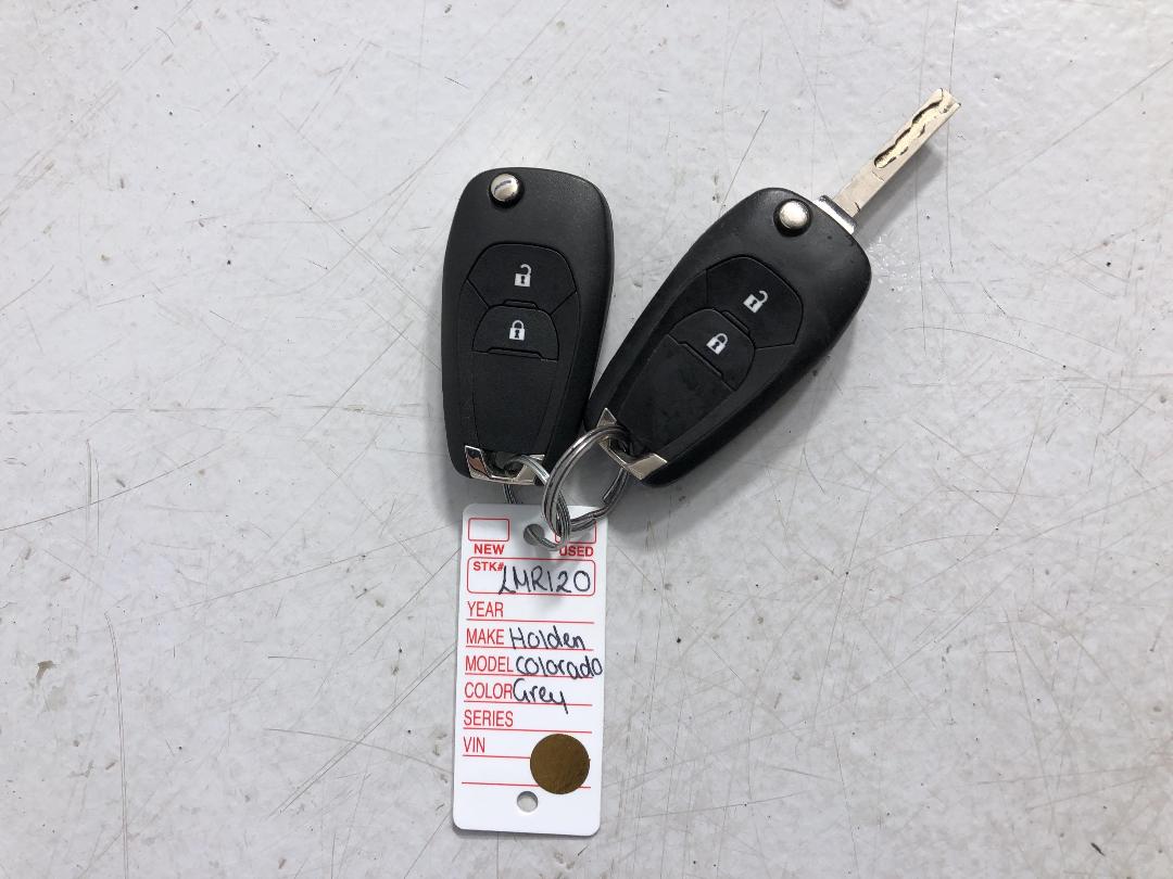 Photo '22' of Holden Colorado