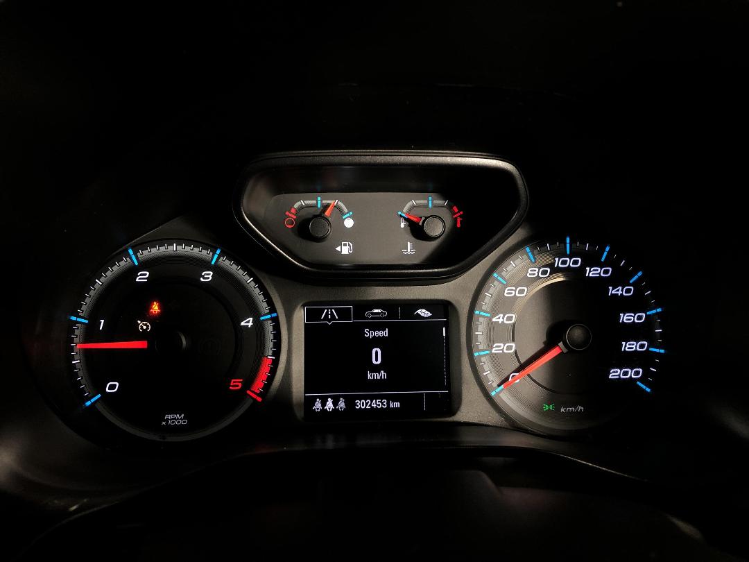 Photo '21' of Holden Colorado