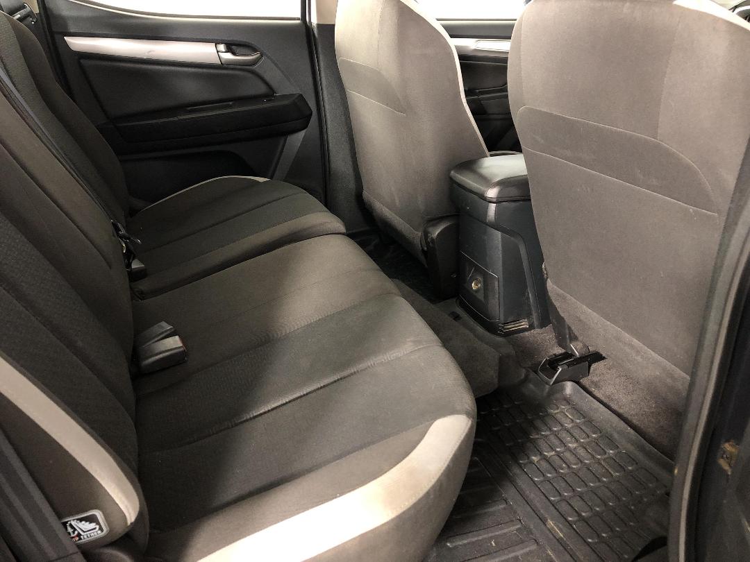 Photo '20' of Holden Colorado