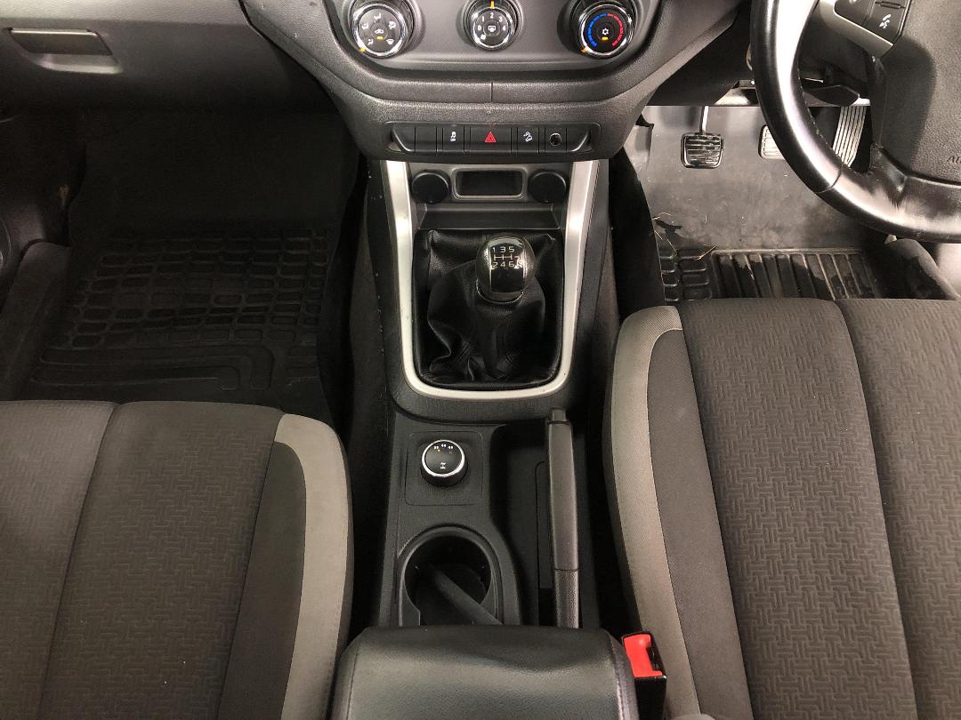 Photo '18' of Holden Colorado