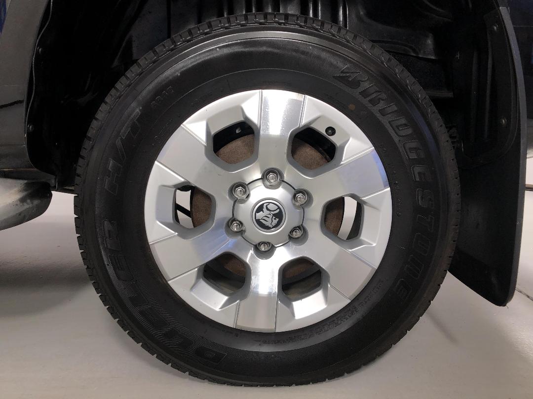 Photo '11' of Holden Colorado