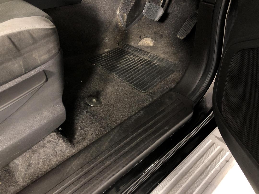 Photo '23' of Holden Colorado Photo '23' of Holden Colorado