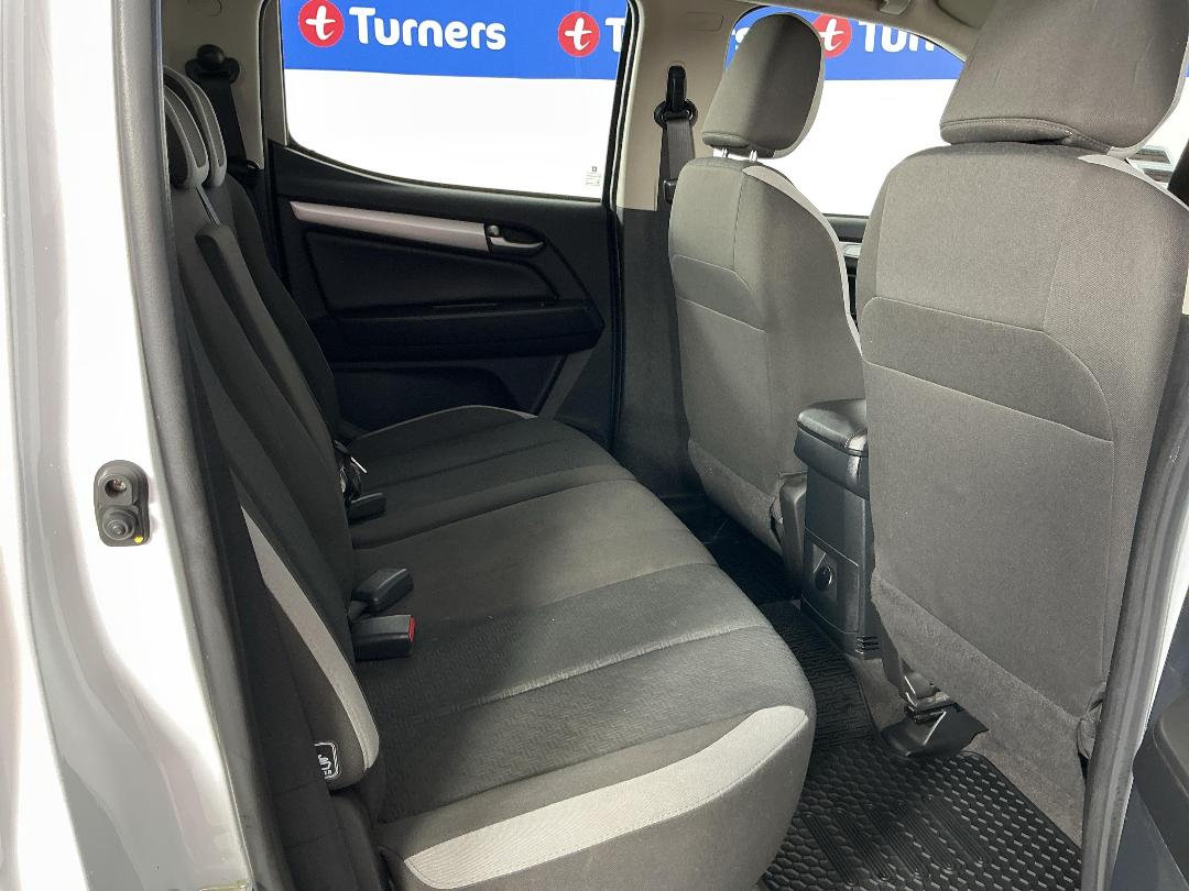 Photo '20' of Holden Colorado