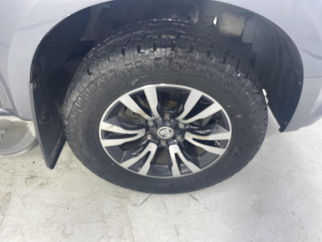 Photo '9' of Holden Colorado