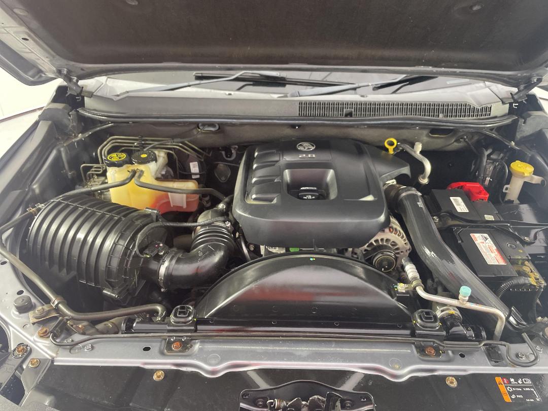 Photo '13' of Holden Colorado