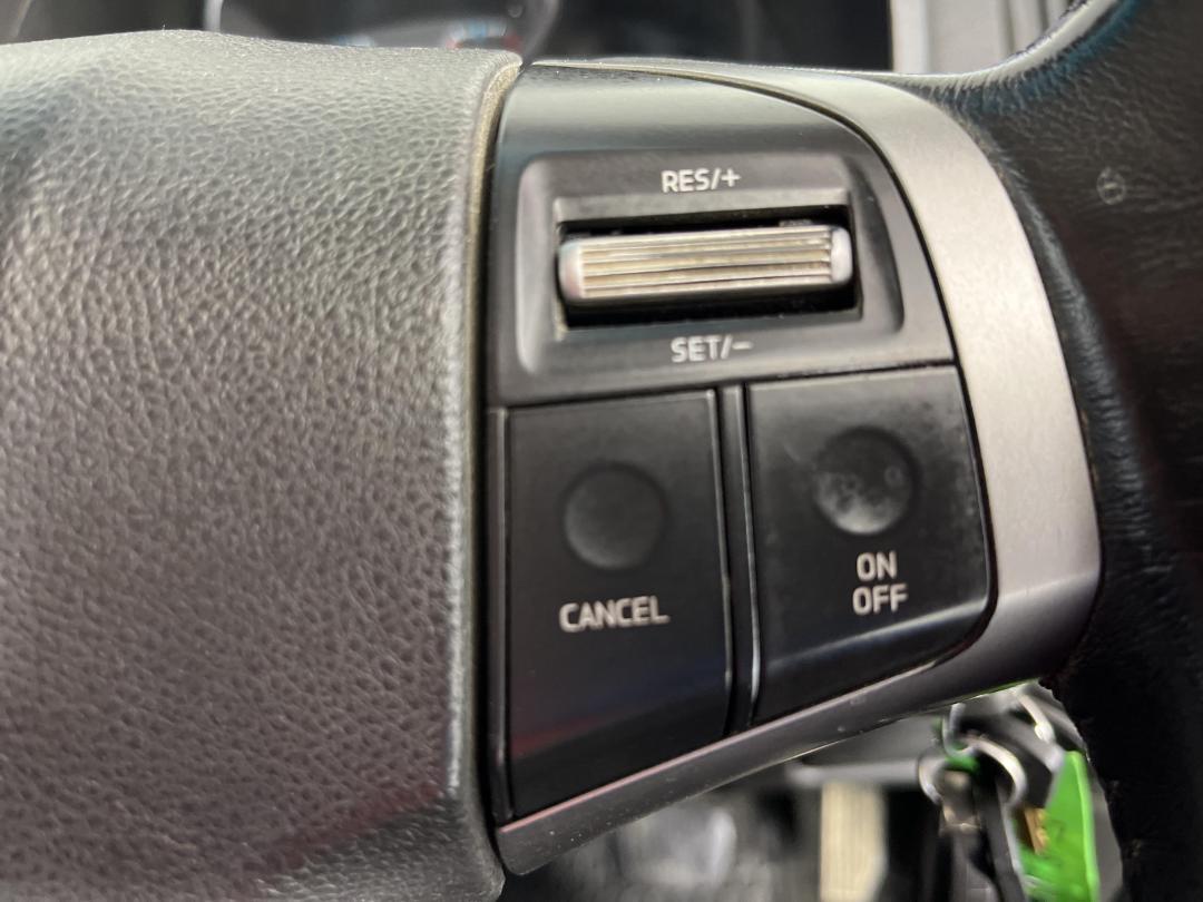 Photo '26' of Holden Colorado