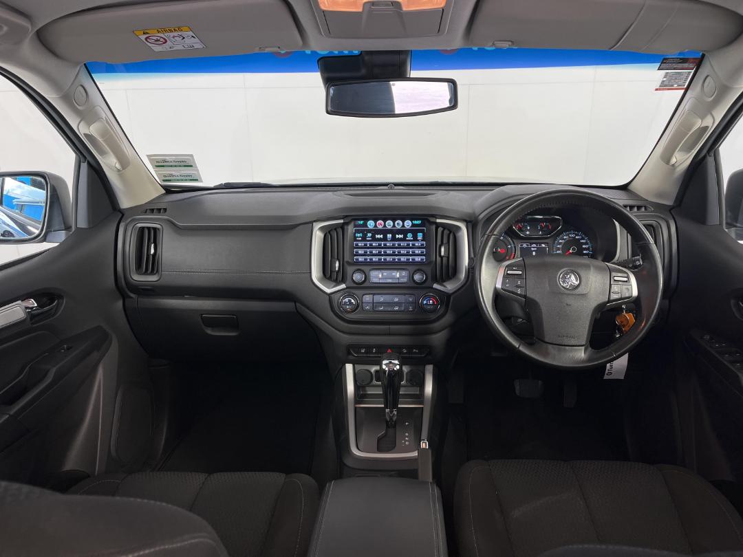 Photo '17' of Holden Colorado