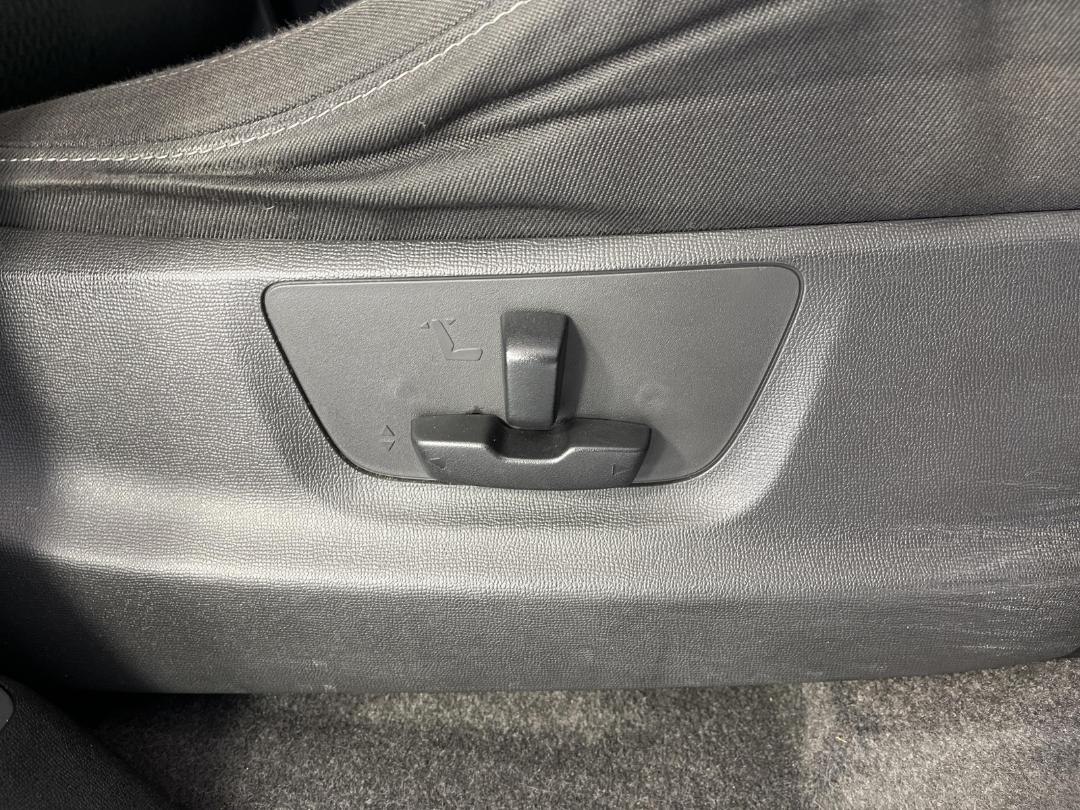 Photo '26' of Holden Colorado