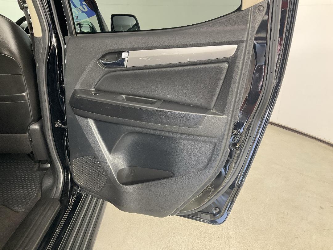 Photo '19' of Holden Colorado