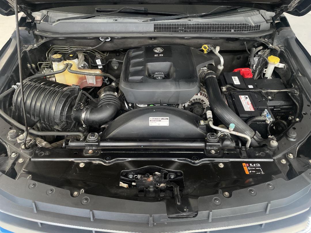 Photo '13' of Holden Colorado