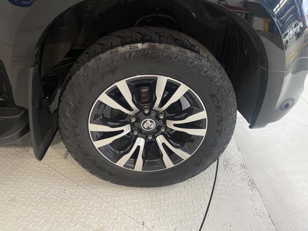 Photo '9' of Holden Colorado