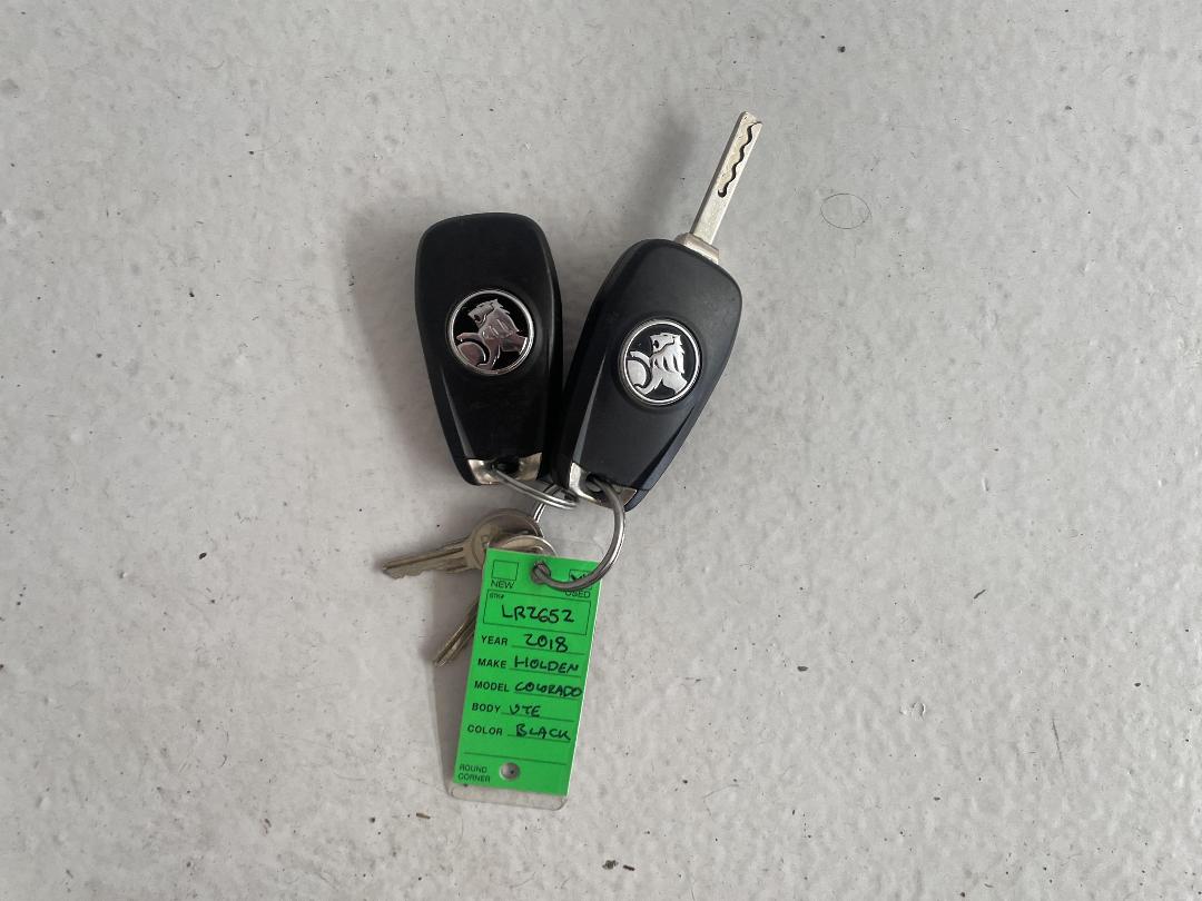 Photo '22' of Holden Colorado