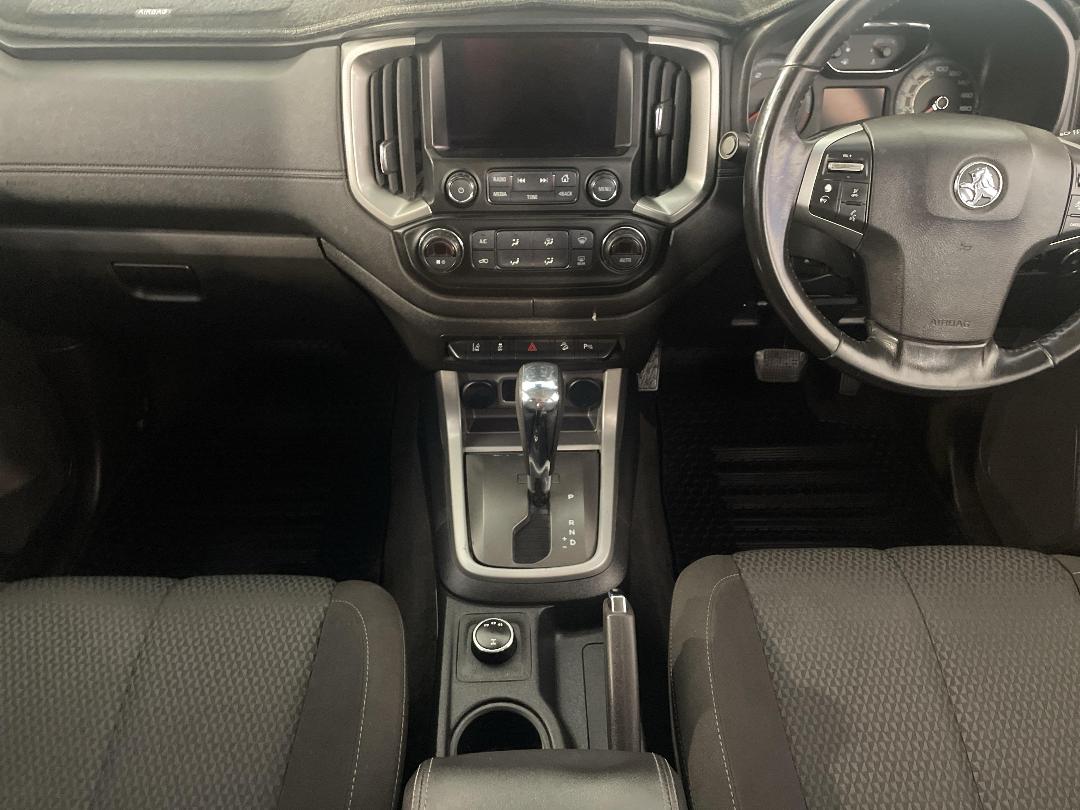 Photo '18' of Holden Colorado