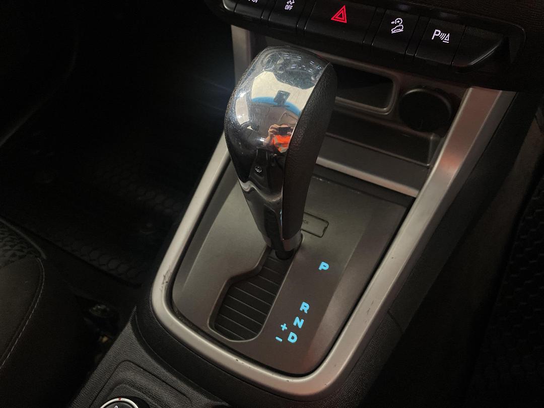 Photo '33' of Holden Colorado