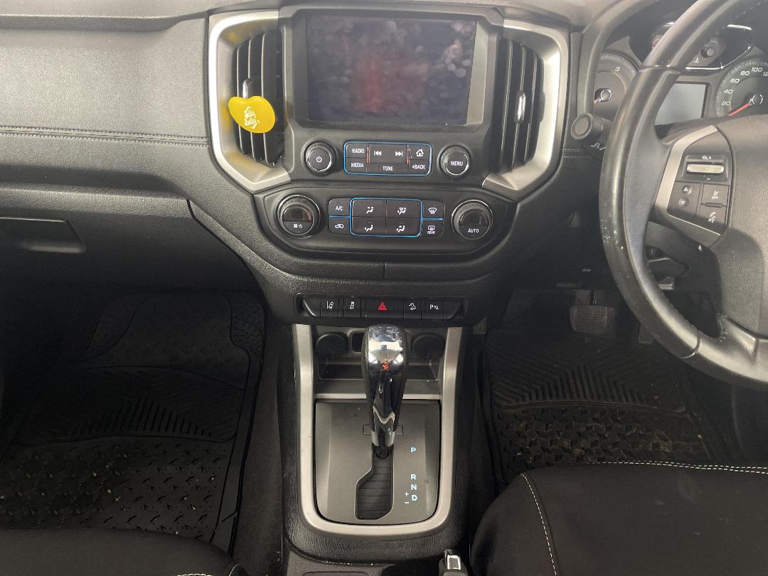 Photo '18' of Holden Colorado