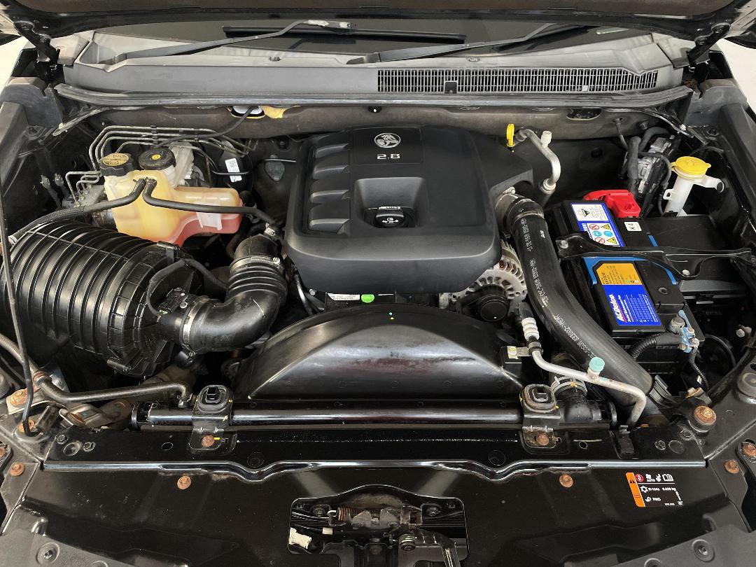 Photo '13' of Holden Colorado