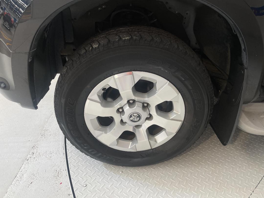 Photo '10' of Holden Colorado